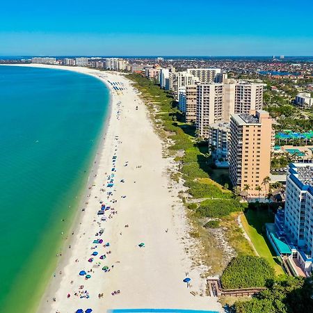 Beachfront At The Apollo Where The Famous Sunsets Never Get Old! マルコ・アイランド エクステリア 写真